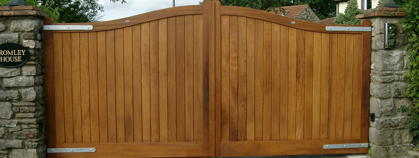 BG Wooden Gates Wooden Driveway Gates Made to measure hardwood