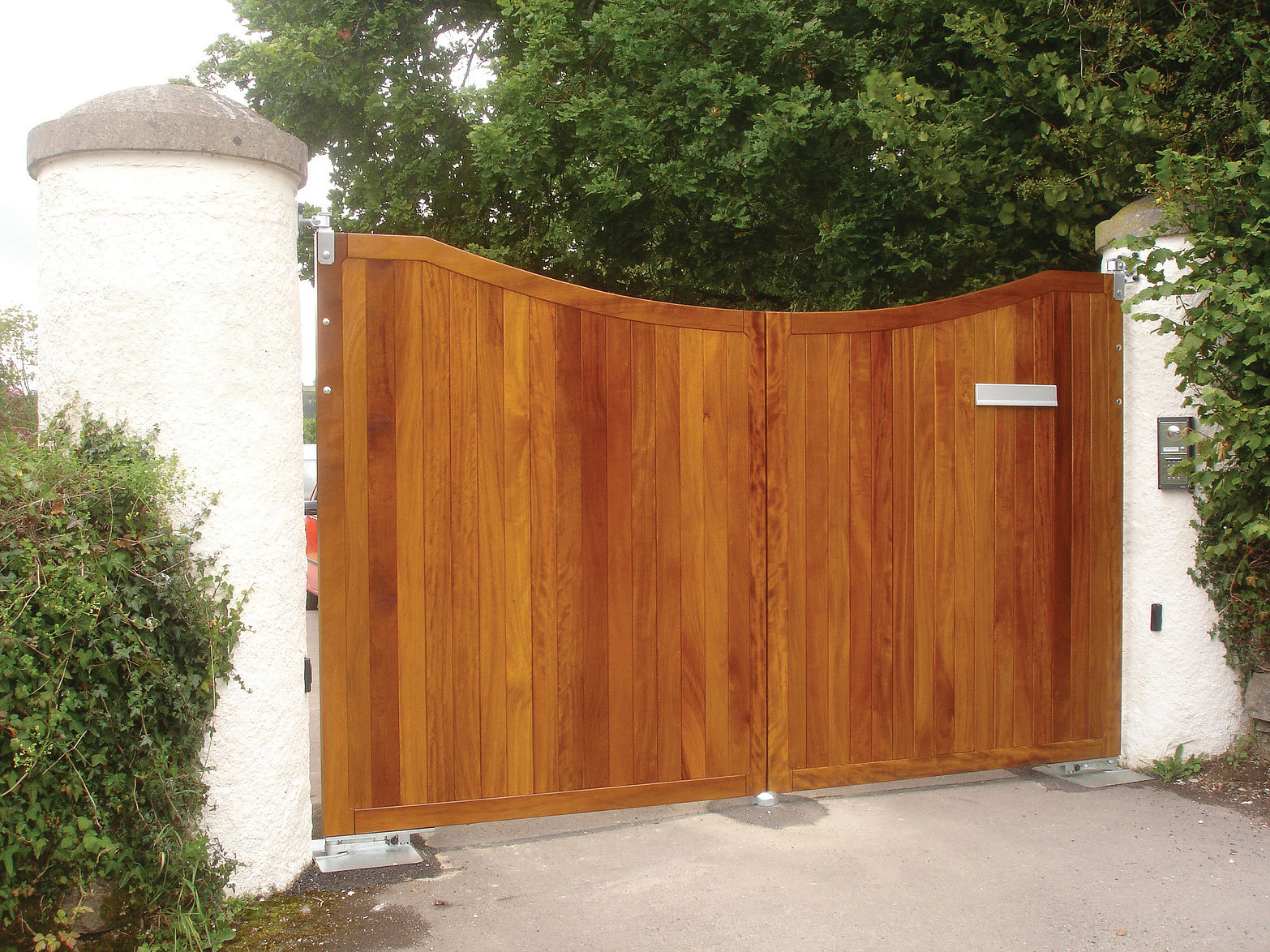 Devon style wooden driveway gate BG Wooden Gates Wooden Driveway Gates
